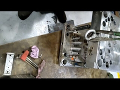 حلول البلاستيك المخصصة لاحتياجات التصنيع الخاصة بك