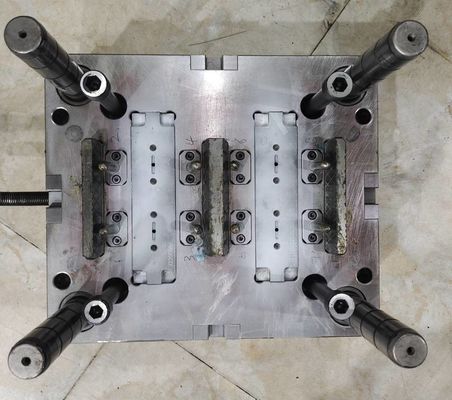 PA6 GF30 ABS PP الدقة حقن صب قالب حقن البلاستيك المخصص