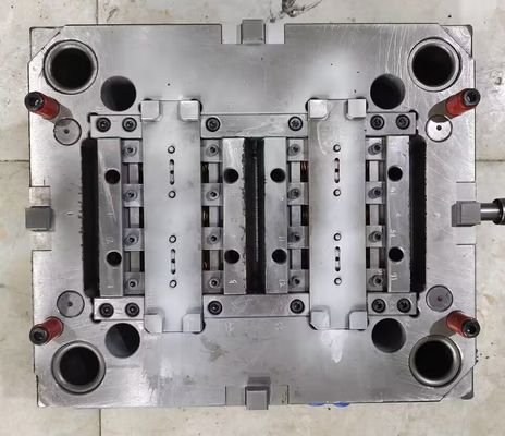 PA6 GF30 ABS PP الدقة حقن صب قالب حقن البلاستيك المخصص