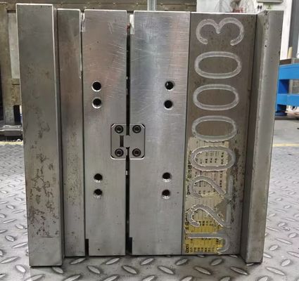 التحديد الدقيق للبوابة حقن صب عالية الدقة أجزاء بلاستيكية العفن