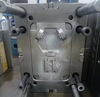 النقش بالليزر الدقة حقن صب الإلكترونيات CNC وانتقل