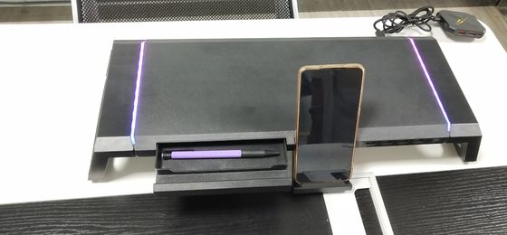 SECC موقف شاشة المعدن مع محور USB3.0 / الشحن اللاسلكي