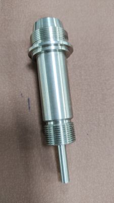 0.05mm التسامح مكونات السيارات صب لأجزاء السيارة الدقة