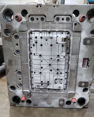 تصنيع سطح التلميع طحن ± 0.02mm التسامح الدقة صياغة الحقن