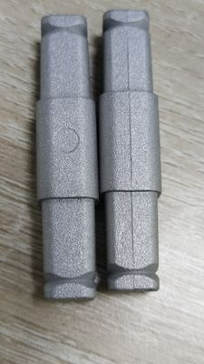 صياغة مكونات السيارات البلاستيكية المخصصة 0.05mm التسامح علاج السطح الملمع